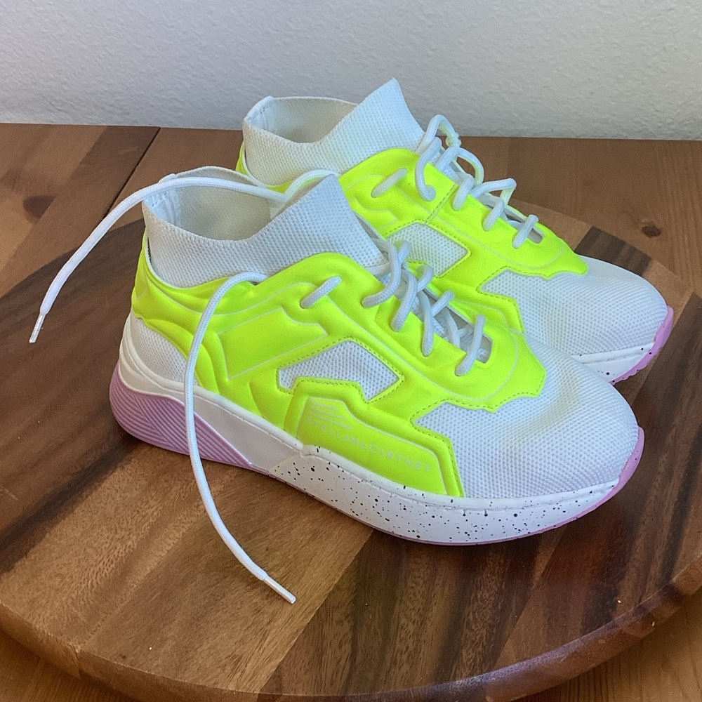 Stella McCartney kids girls white/neon, yellow lace up sock trainers 34